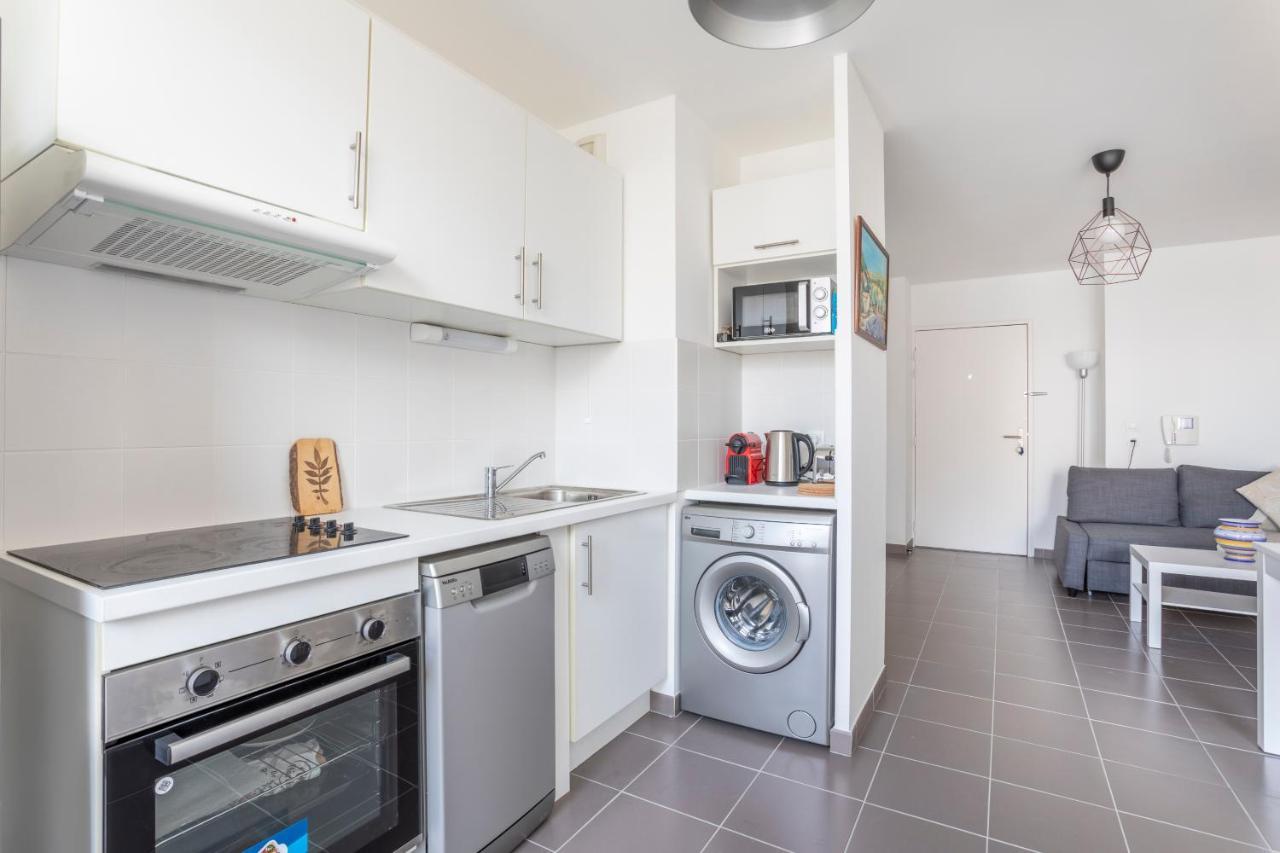 New Joliette Comfortable Apartment Well Located With Private Parking Marseille Eksteriør billede
